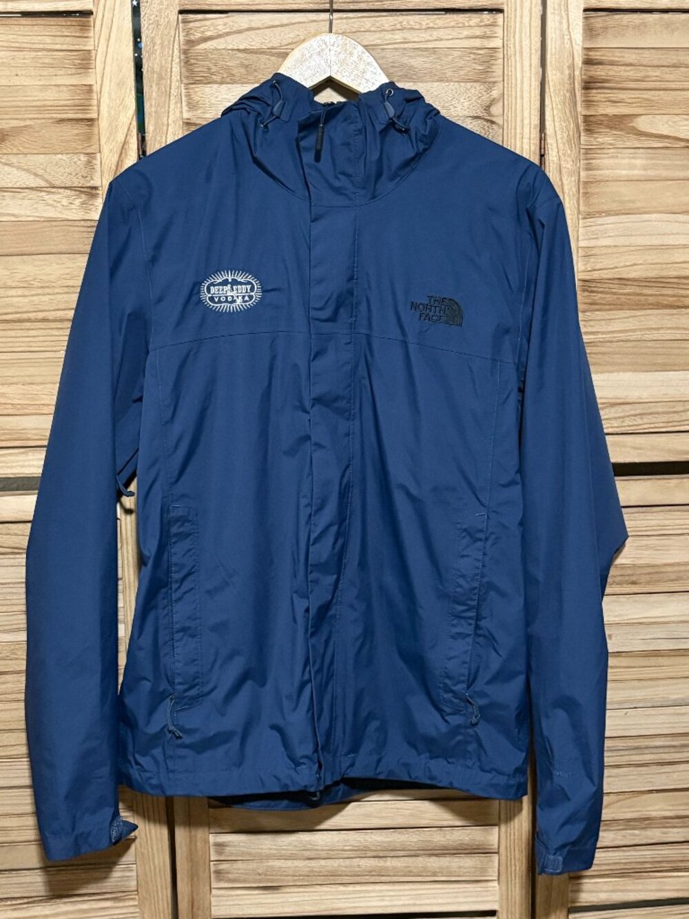 The North Face Men’s Blue DryVent Waterproof Rain Jacket | Small | Deep Eddy Vod
